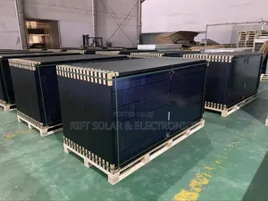 550 Watts Bifacial Monocrystalline All Weather Solar Panels Half Cell