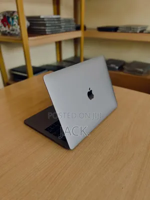 Laptop Apple MacBook Pro 2019 16GB Intel Core i7 SSD 512GB