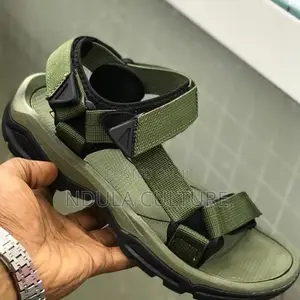 Teva Sandals/ Open/