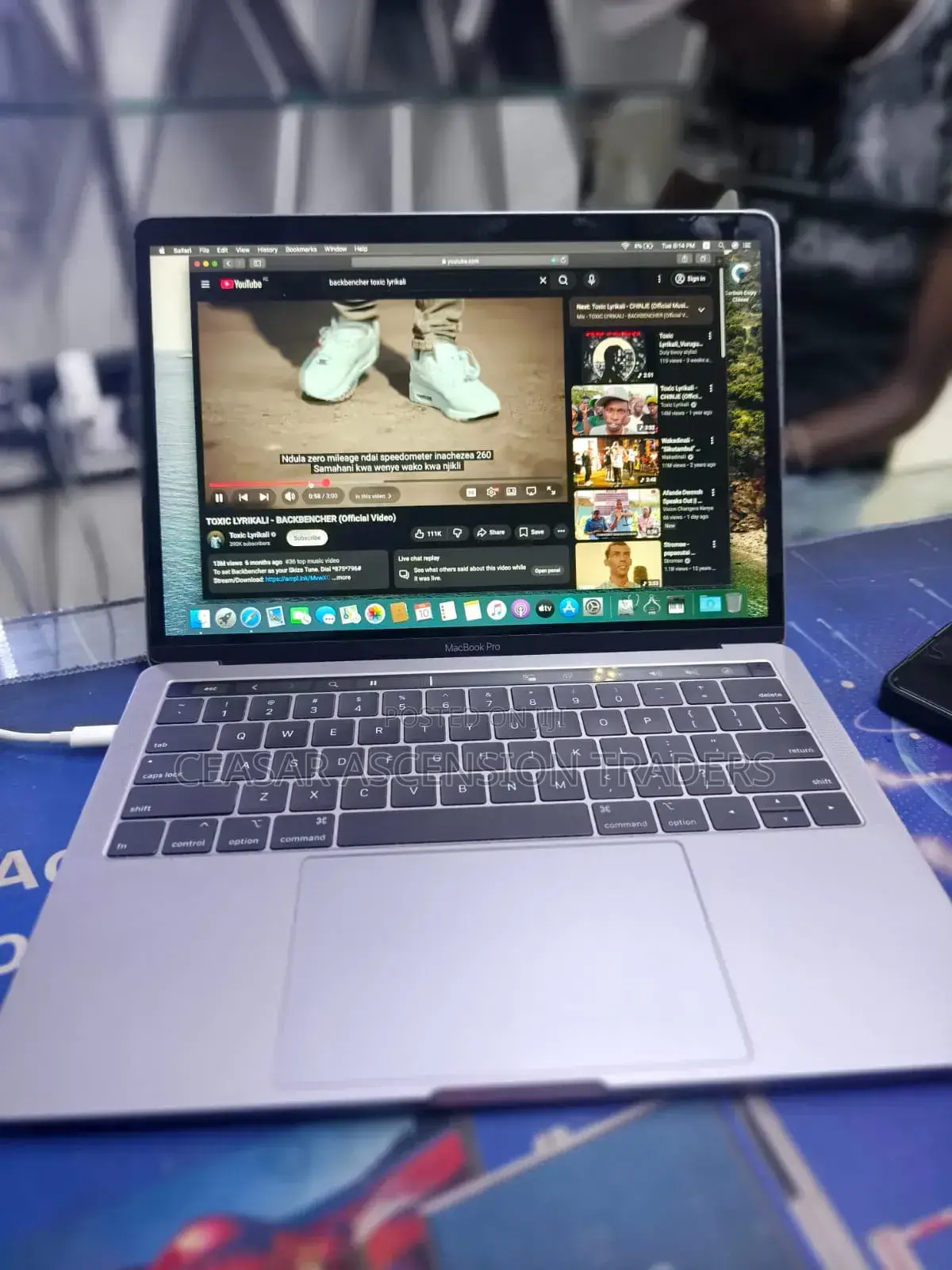 Laptop Apple MacBook Pro 2019 16GB Intel Core I7 SSD 1T