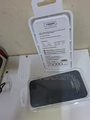 Veger V11 High-Capacity 25,000mah Portable Power Bank