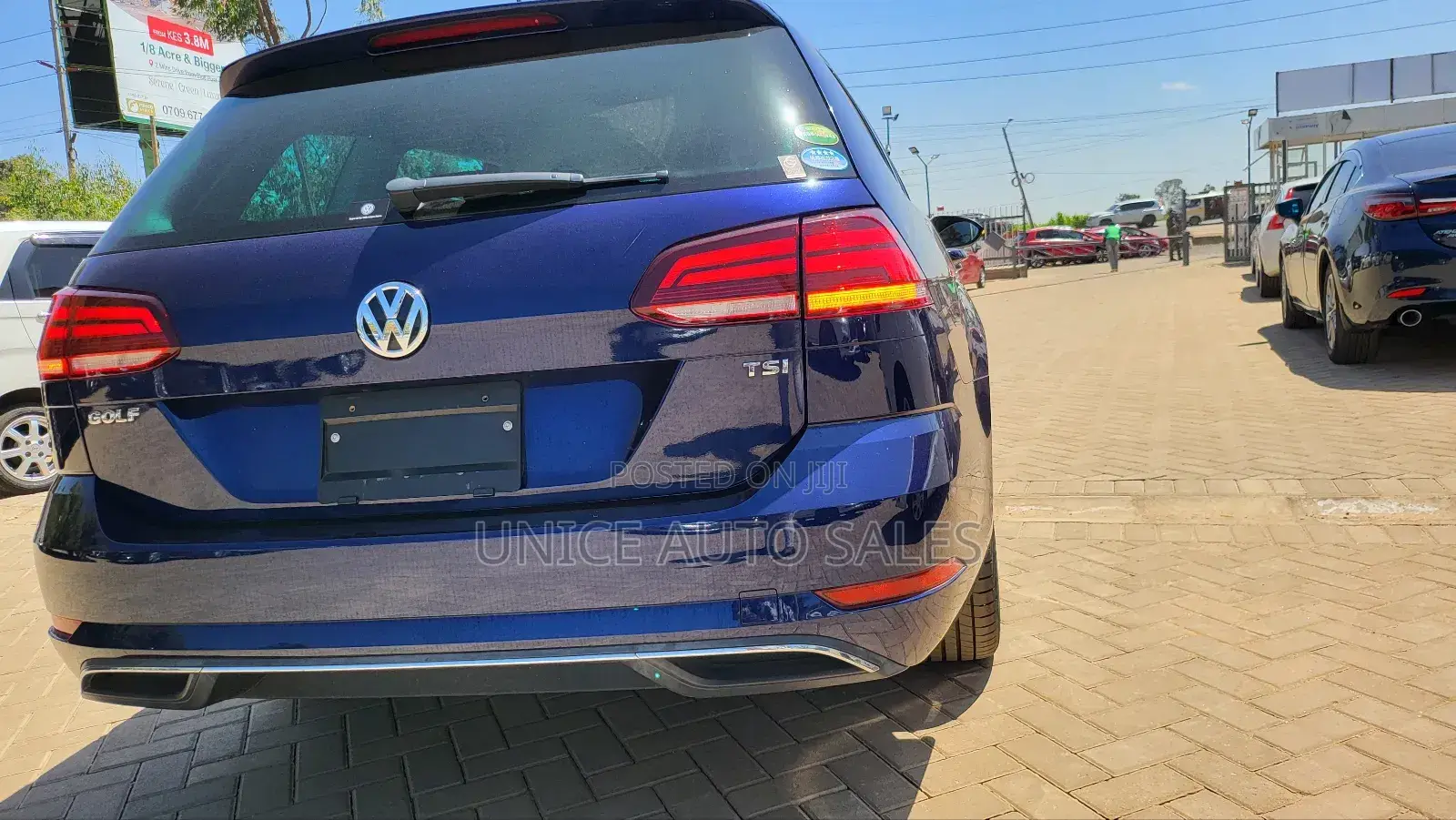 Volkswagen Golf 2018 Blue