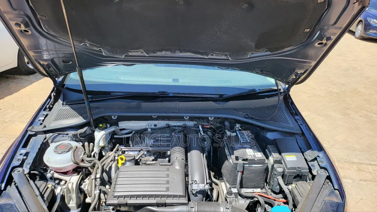 Volkswagen Golf 2018 Blue