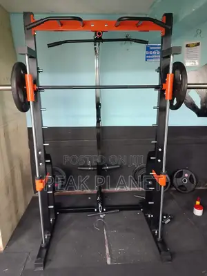 Heavy Duty Commercial Squat Rack With Pulley System