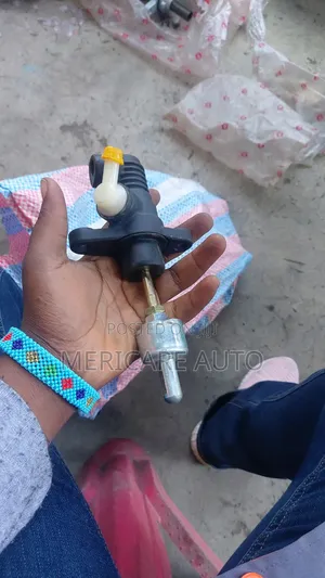 Quality New Upper Clutch Cylinder Hilux Vigo