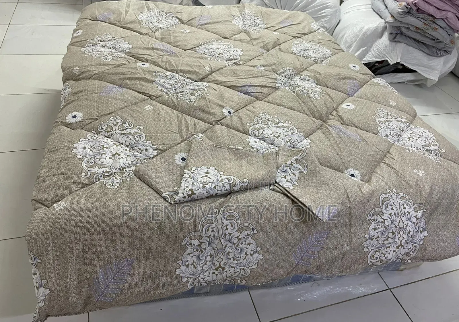 Unbinded Floral Duvet Set