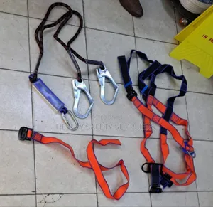 Fall Arrest Safety Harness
