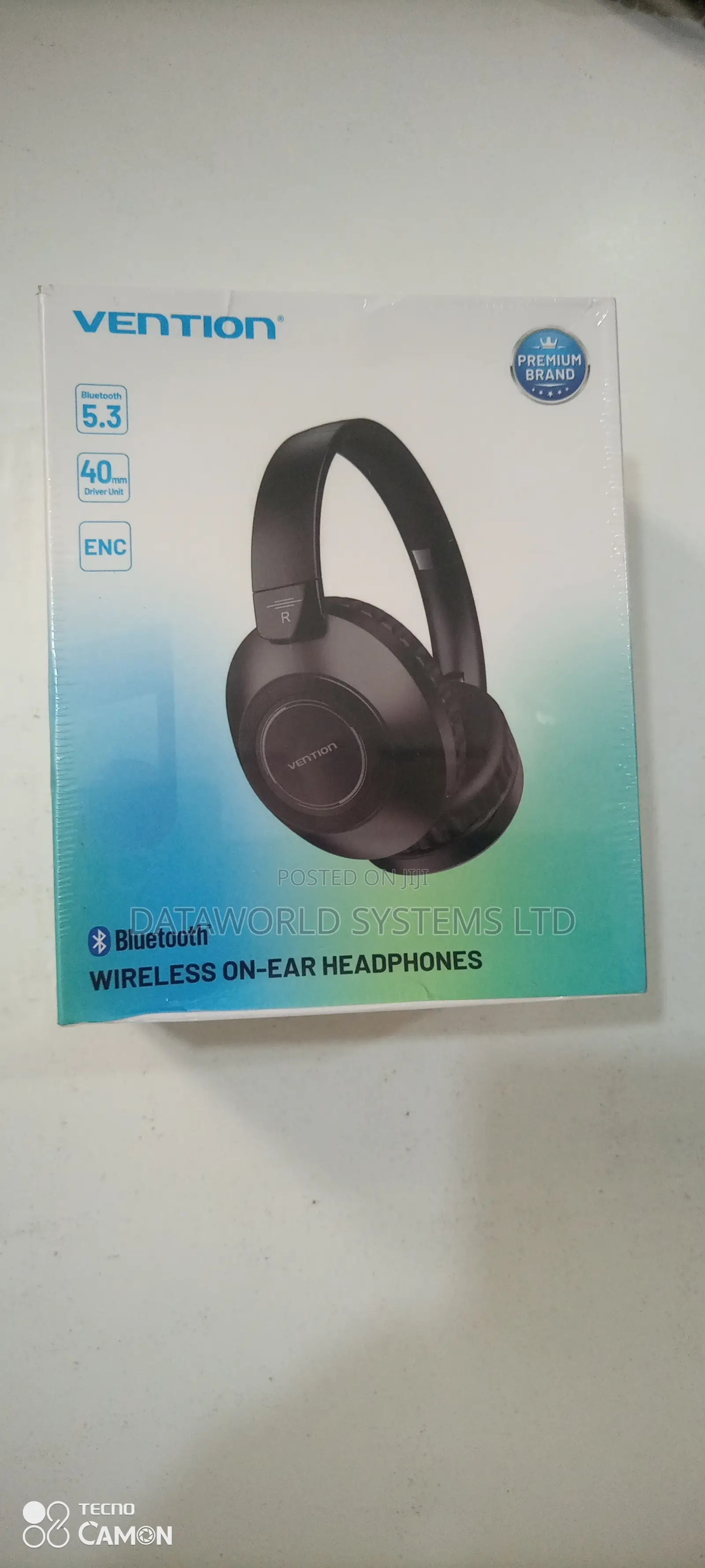Wireless on-Ear Headphones