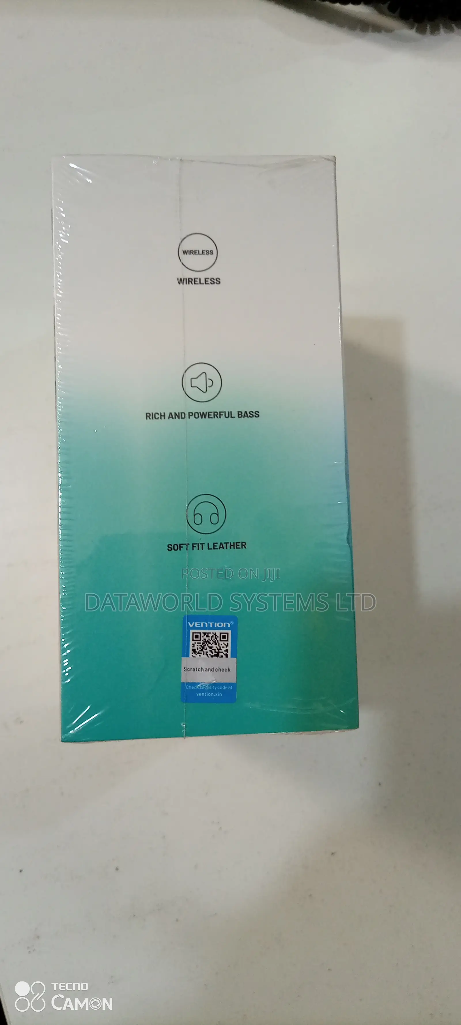 Wireless on-Ear Headphones
