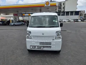 Suzuki Every Wagon 2017 White