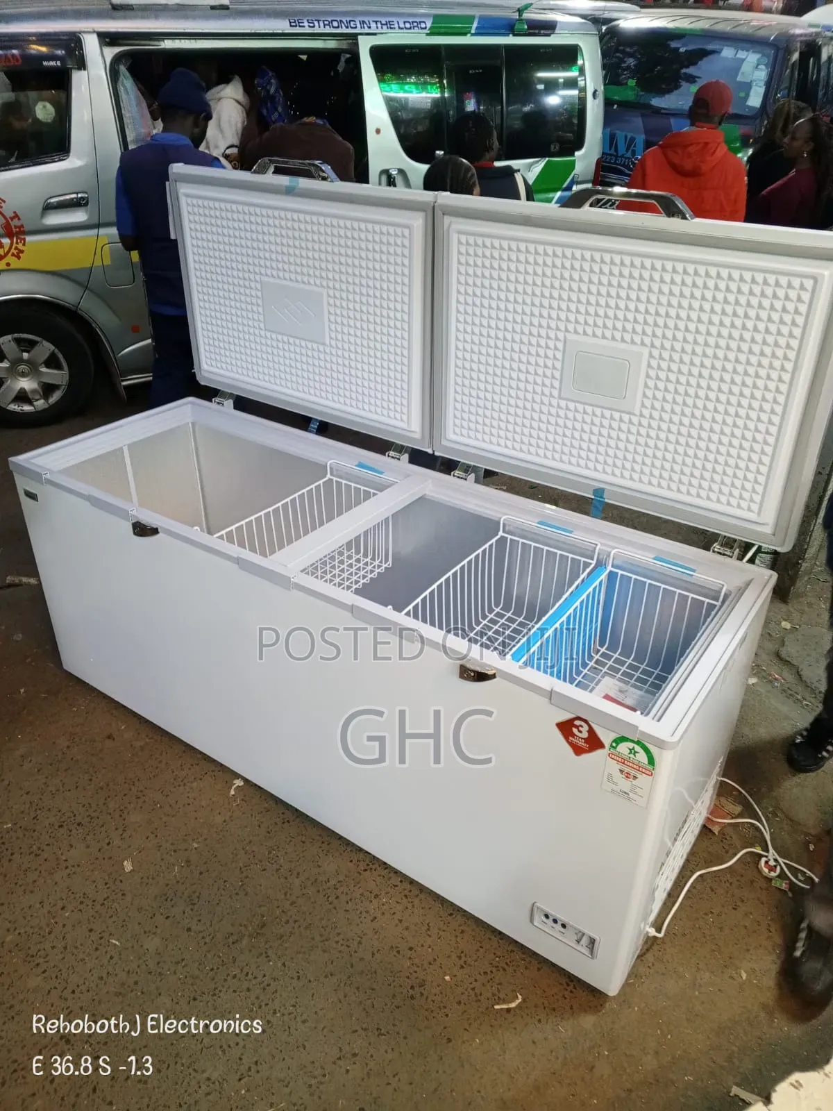 700l Ramtons Deep Freezer