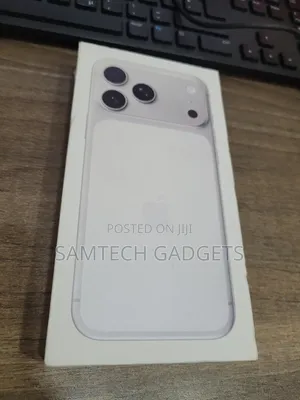 New Apple iPhone 17 Pro Max 256 GB Silver