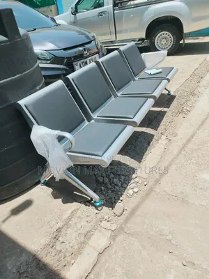 Black Heavy Duty Link Bench Chair