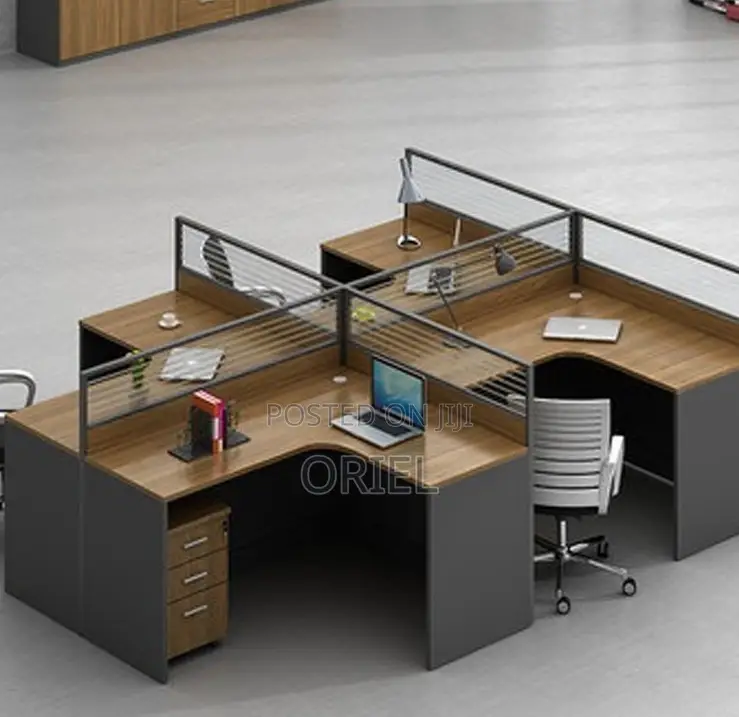 Office Workstation; Open-plan Curved 4-person Workstation