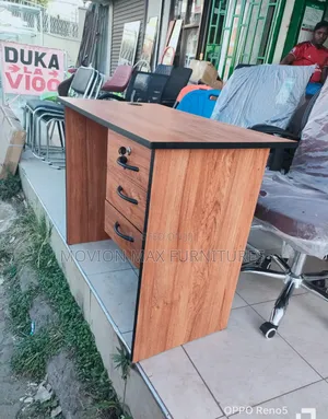 Modern Desk 0 9m