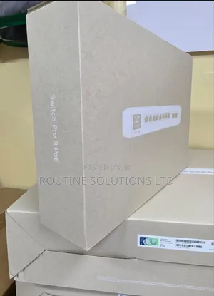 Ubiquiti Usw-Pro - 8 Poe 8 Port Poe Switch