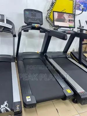 Heavy Duty Gym Treadmill With Auto Incline 18%