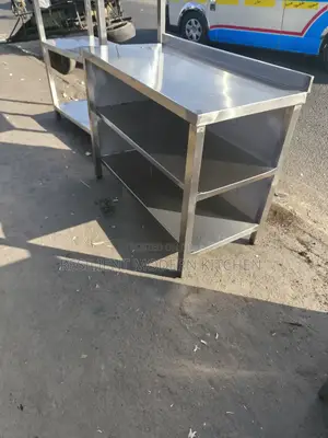 Stainless Steel Working Table With 2 Undershelf