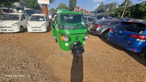 New Piaggio Scooter 2024 Green