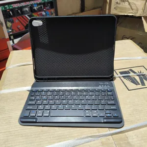 iPad 10th Gen And 11th Gen Flip Case With Detachable Keyboard