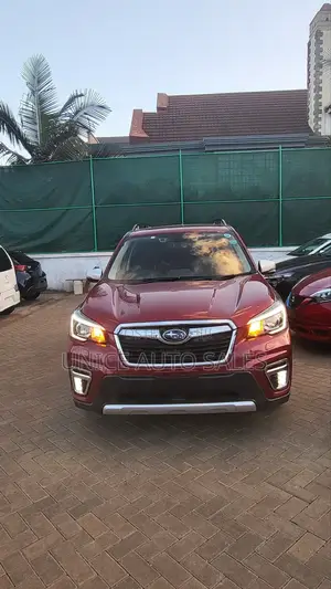 Subaru Forester 2.0XT Premium AWD 2018 Red