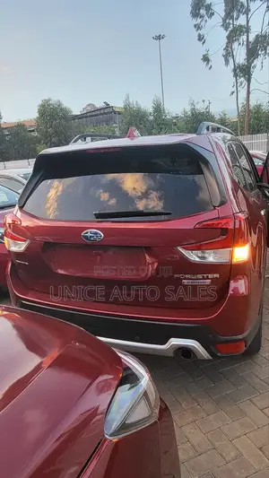 Subaru Forester 2.0XT Premium AWD 2018 Red