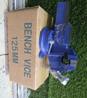 Bench Vise 7"