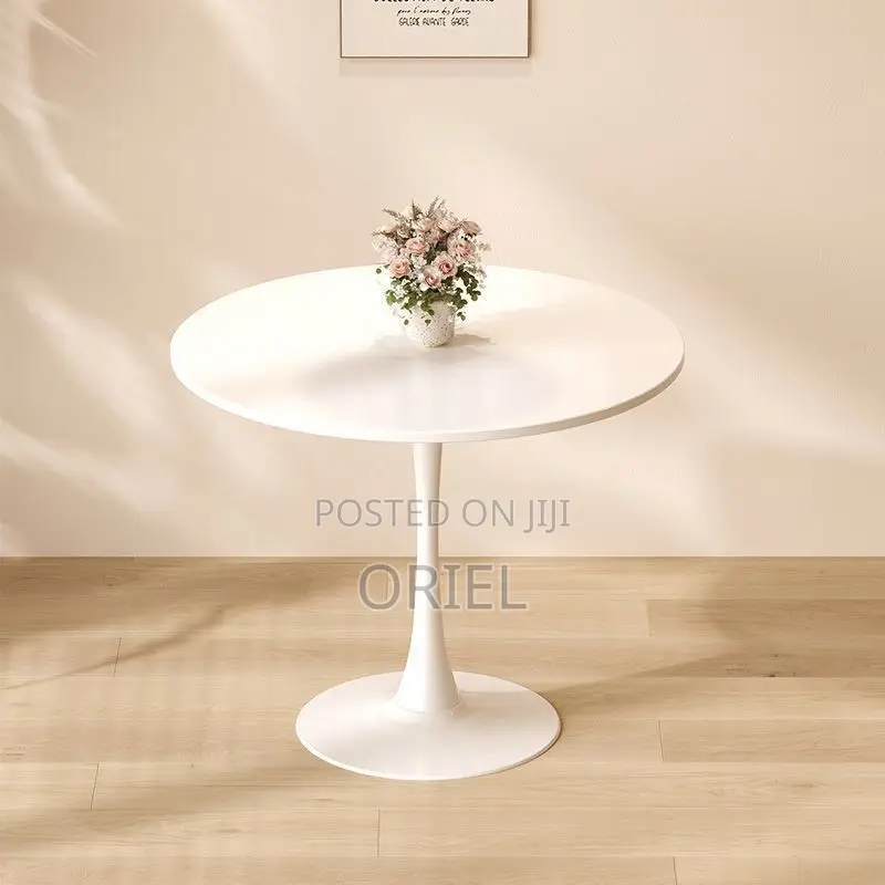Dining Table : Modern Round Pedestal Dining Table