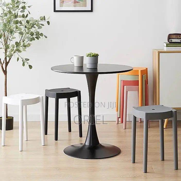 Dining Table : Modern Round Pedestal Dining Table