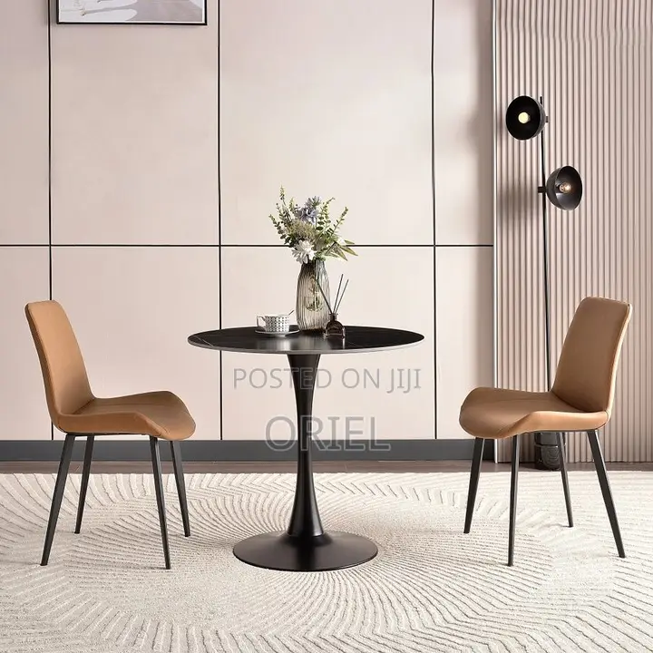 Dining Table : Modern Round Pedestal Dining Table