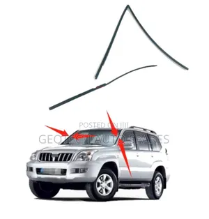 Toyota Prado Land Cruiser Fj 120 Windscreen Moulding