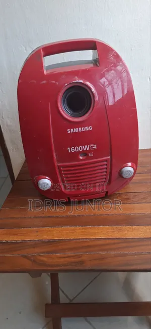 Samsung 1600w Vacuum Cleaner -Powerful Motor No Hose/Pipe