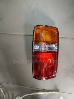 Tail Lamp / Tail Light Hilux Yn85