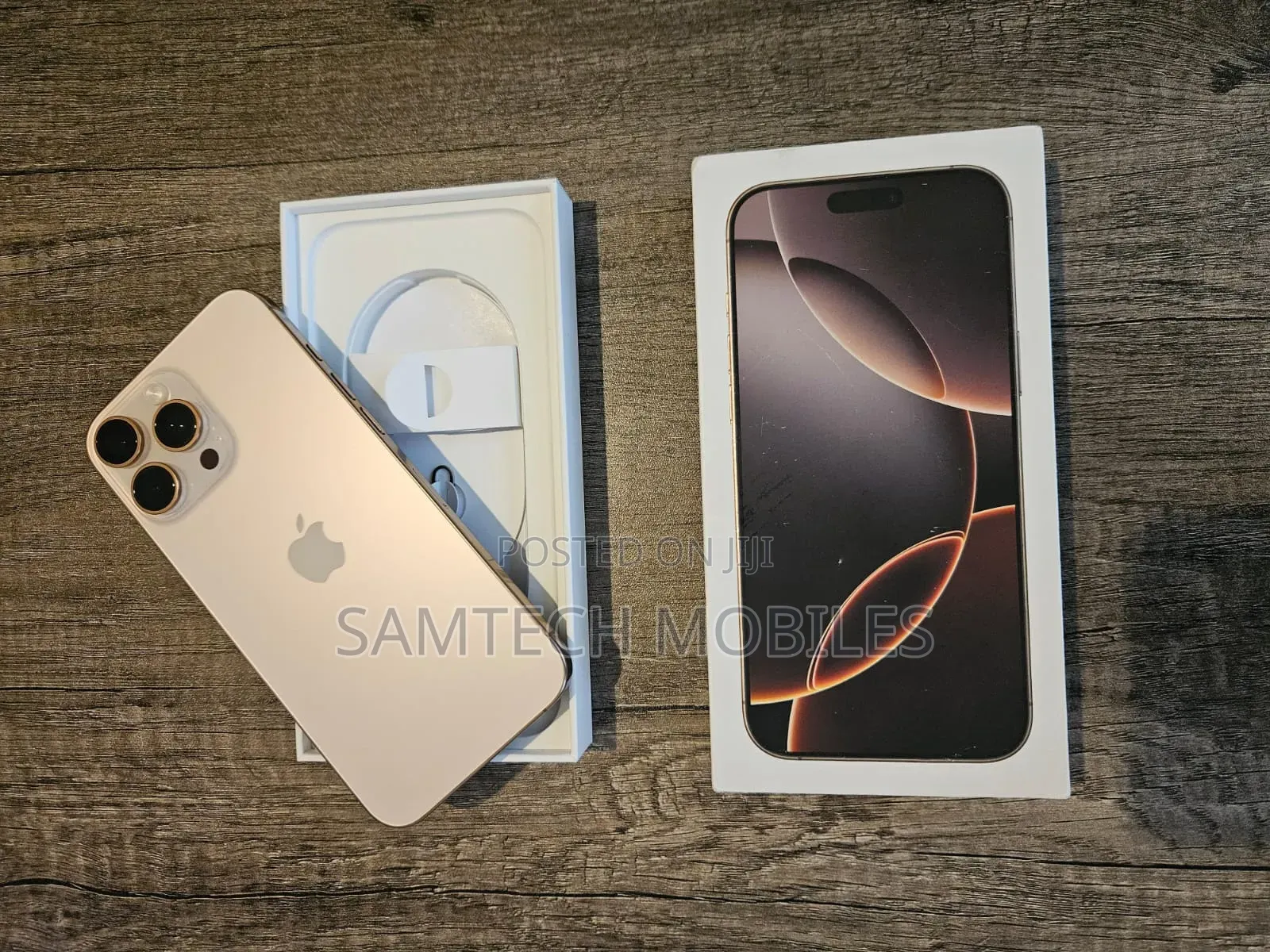 Apple iPhone 16 Pro Max 256 GB Gold