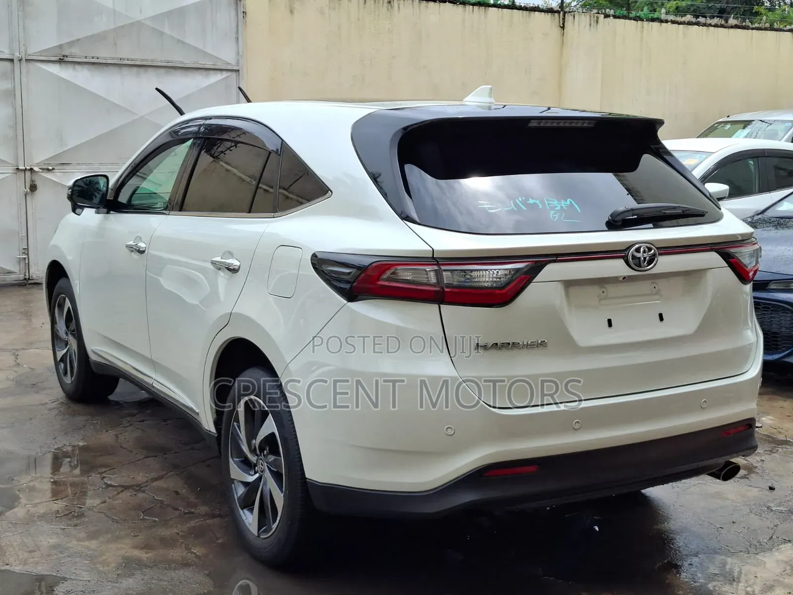 Toyota Harrier 2019 White