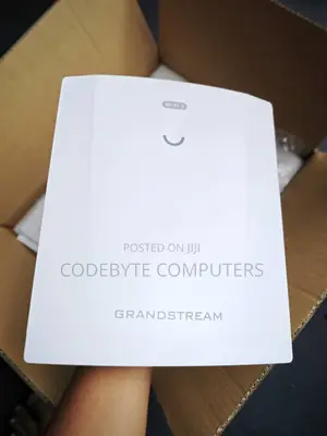 Grandstream Gwn7660elr Up to 300-Meter Coverage