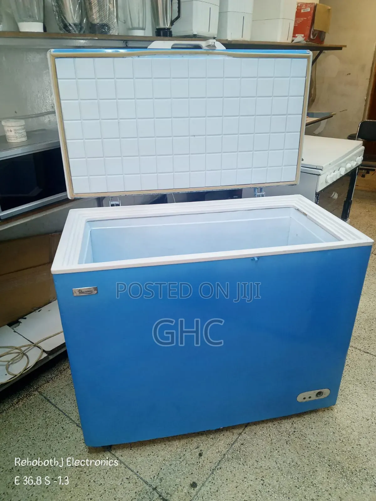 (Blue) 200l Freezer