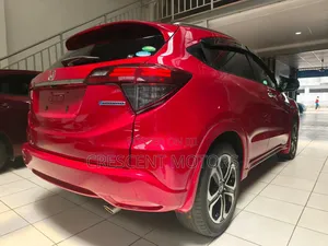Honda Vezel 2019 Red