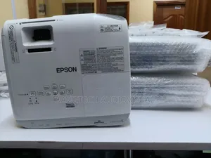 #Epson Projector Powerlite 955wh, -