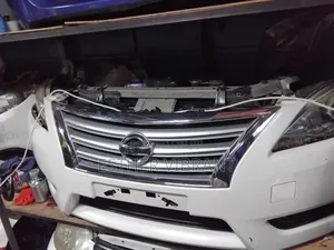 Nissan Latio Nosecut