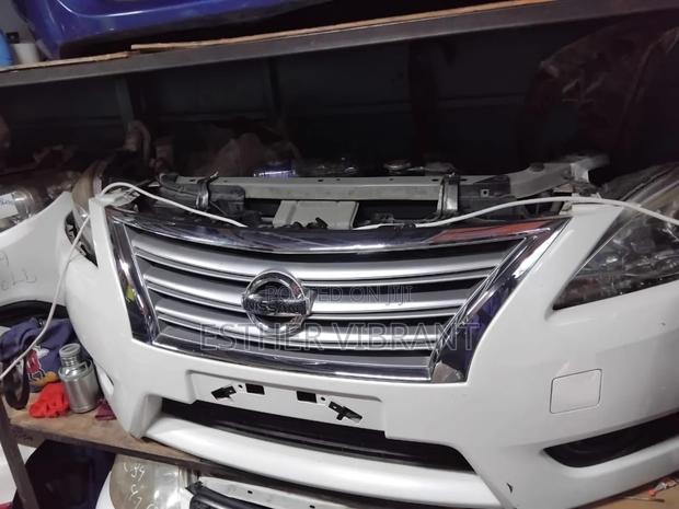 Nissan Latio Nosecut