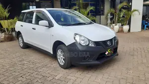 Nissan Advan 2017 White
