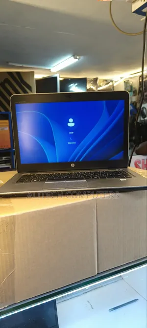 Laptop HP ProBook 430 G3 8GB Intel Core I5 SSD 256GB