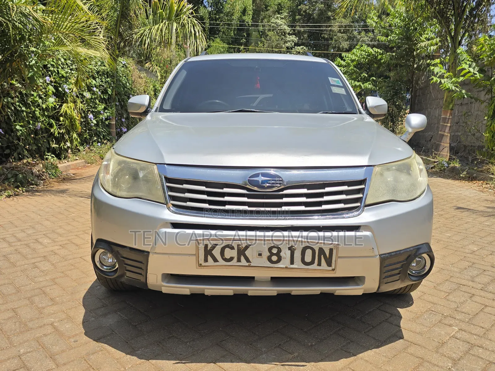 Subaru Forester 2011 Silver