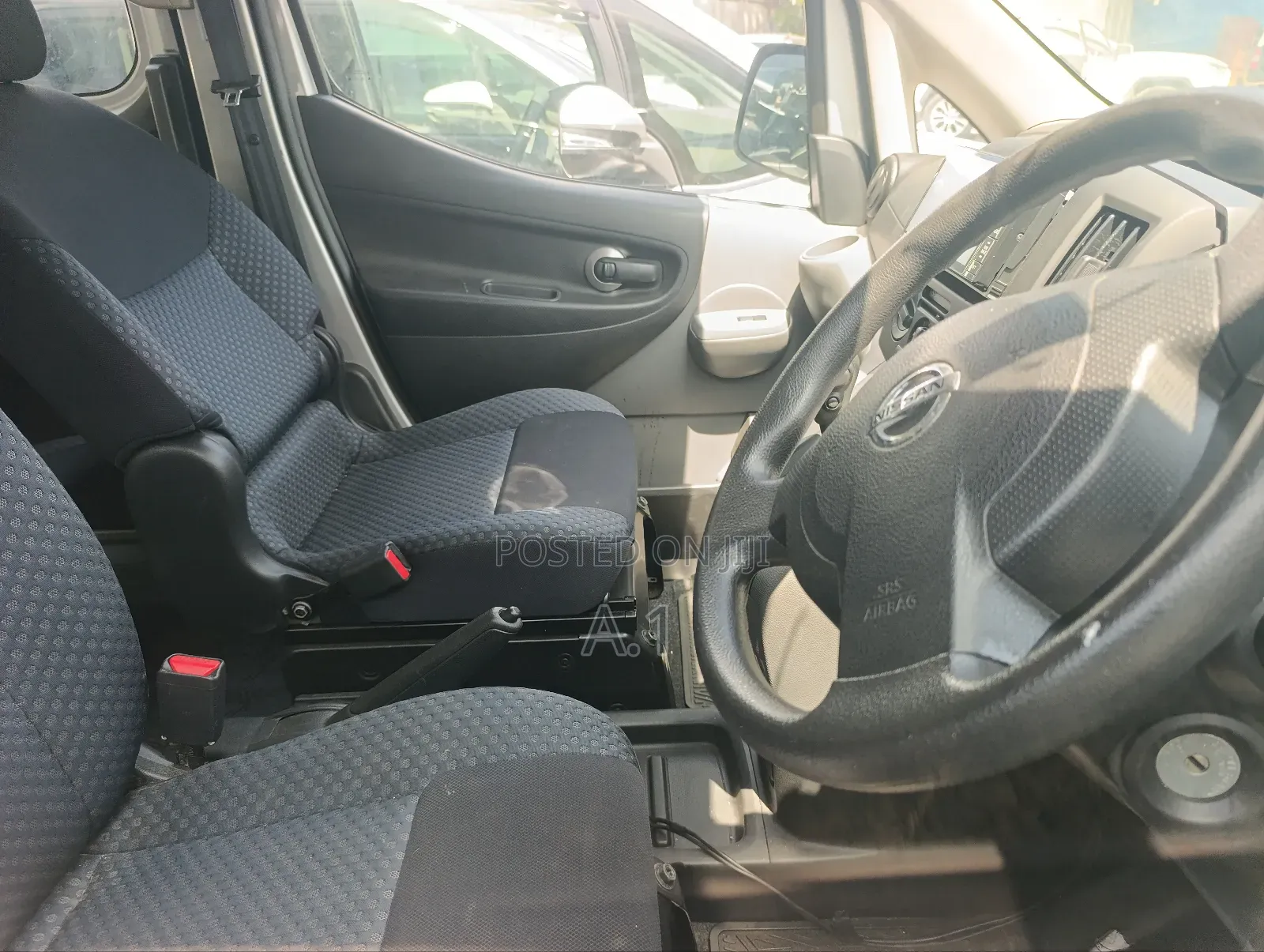 Nissan NV200 2019 Grey