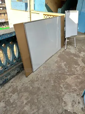 Whiteboard**8x4ft!!Magnetic Boards