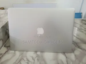 Laptop Apple MacBook Air 2017 8GB Intel Core I5 SSD 500GB