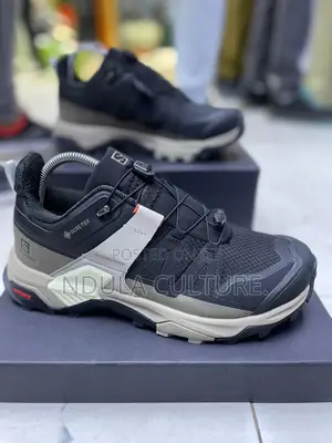 Salomon Low Cut Boots
