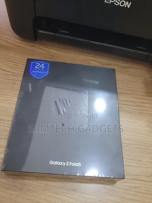 New Samsung Galaxy Z Fold 5 512 GB Black