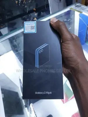 Samsung Galaxy Z Flip6 256 GB Blue